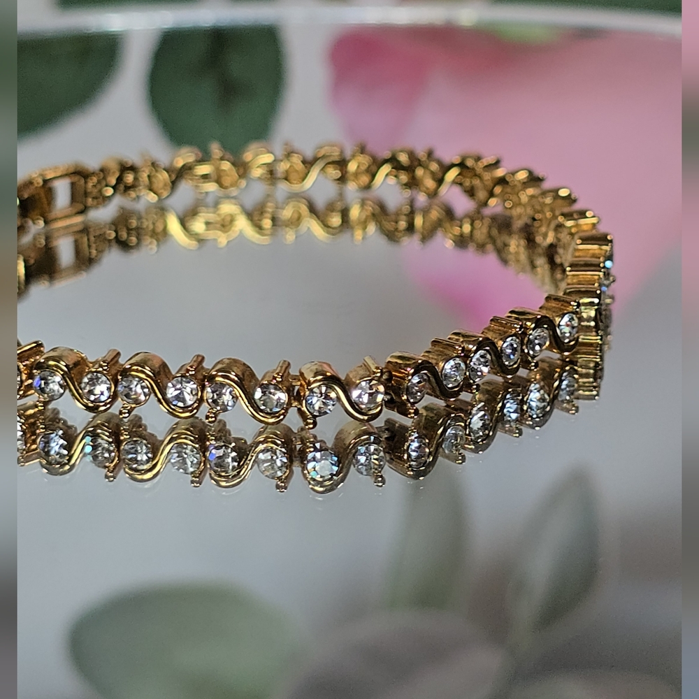 CZ Diamond tennis Bracelet "S" Style - Picture 6 of 7